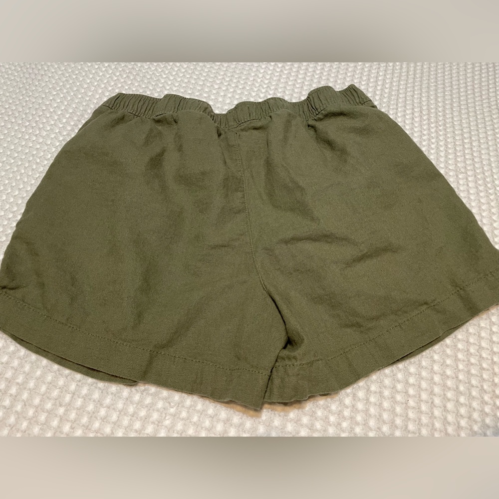 NWOT Old Navy - Olive Green Girl’s Shorts - Picture 5 of 5